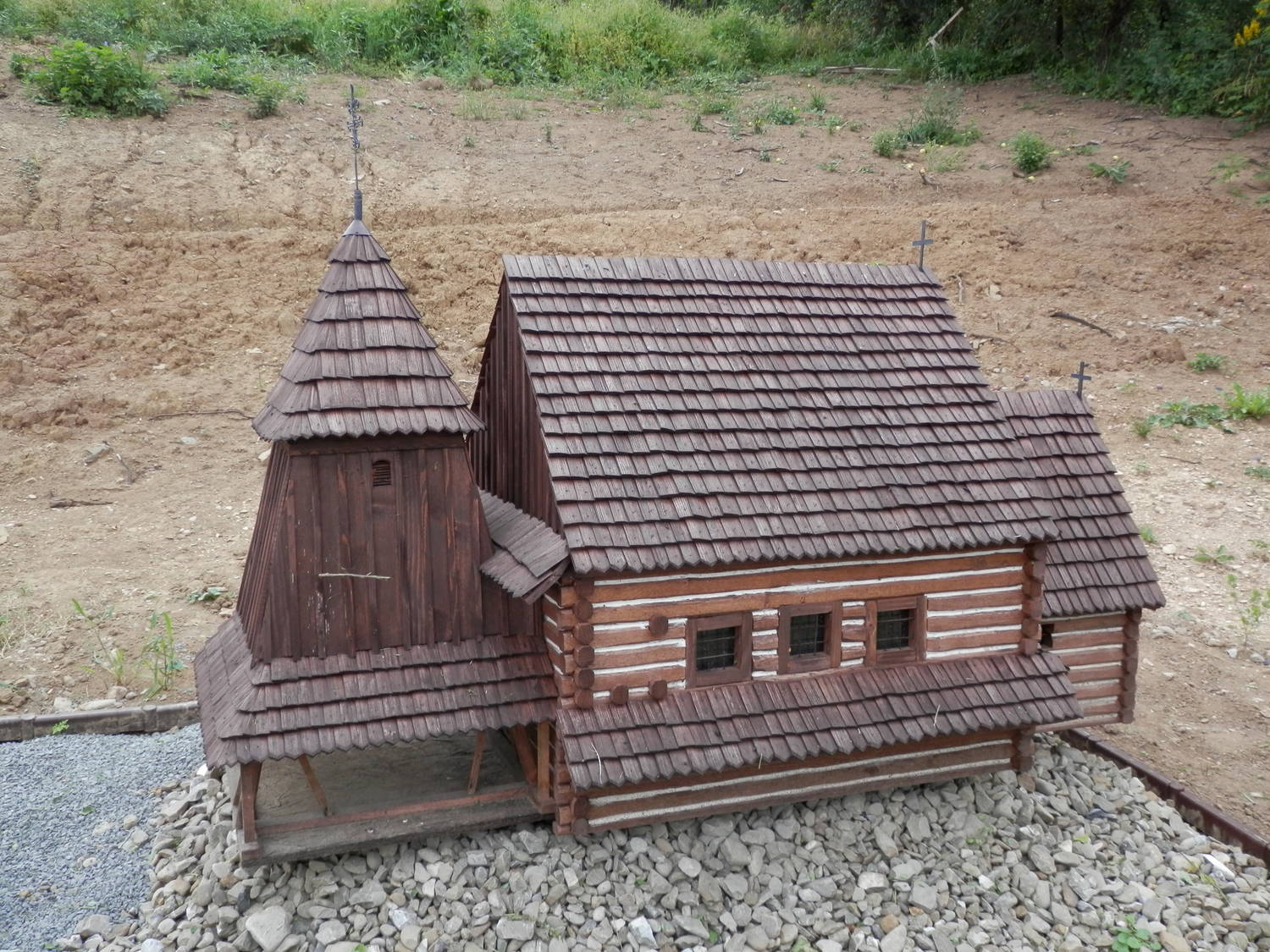 Miniskanzen drevených chrámov