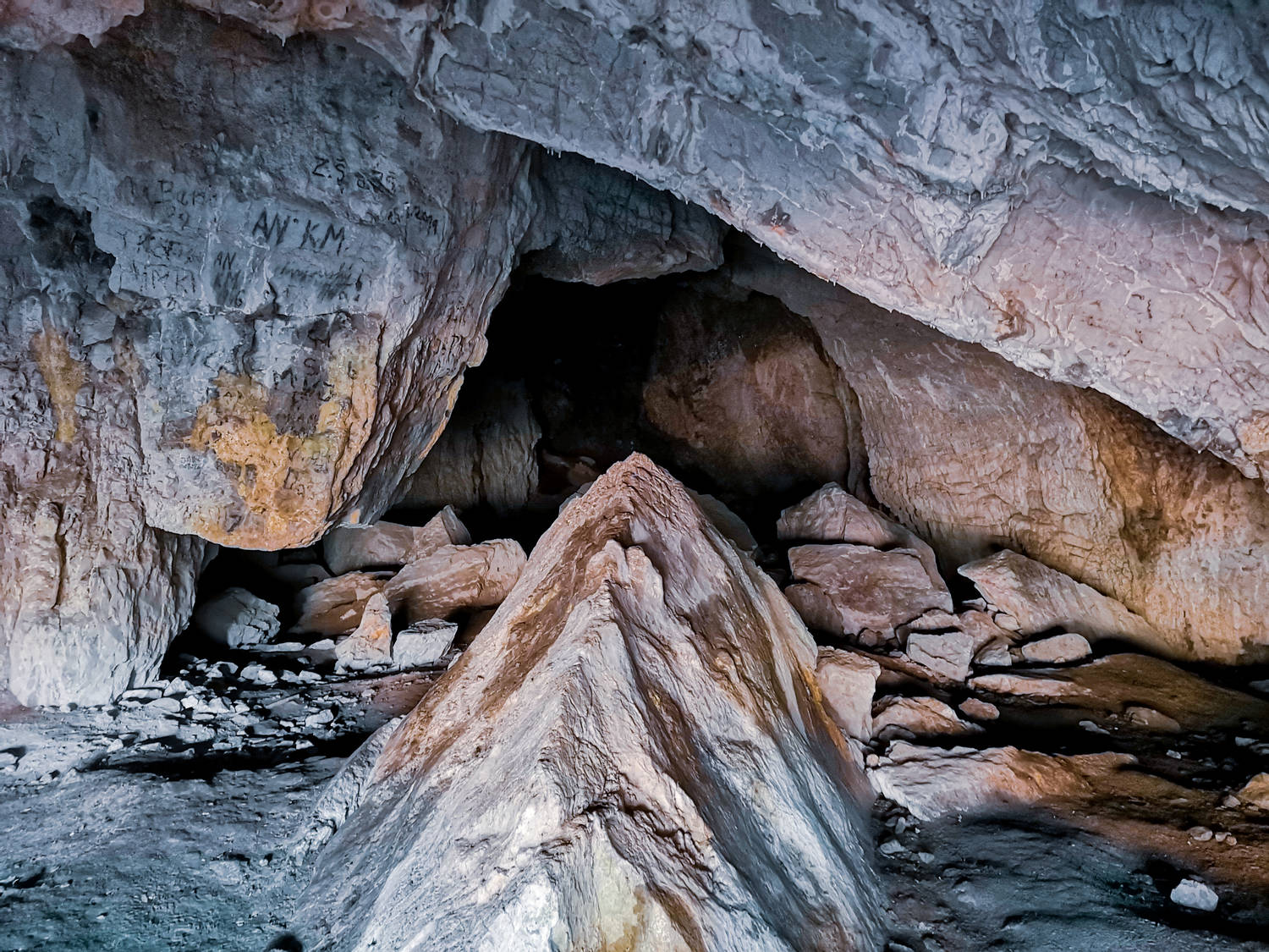 Netopieria jaskyňa