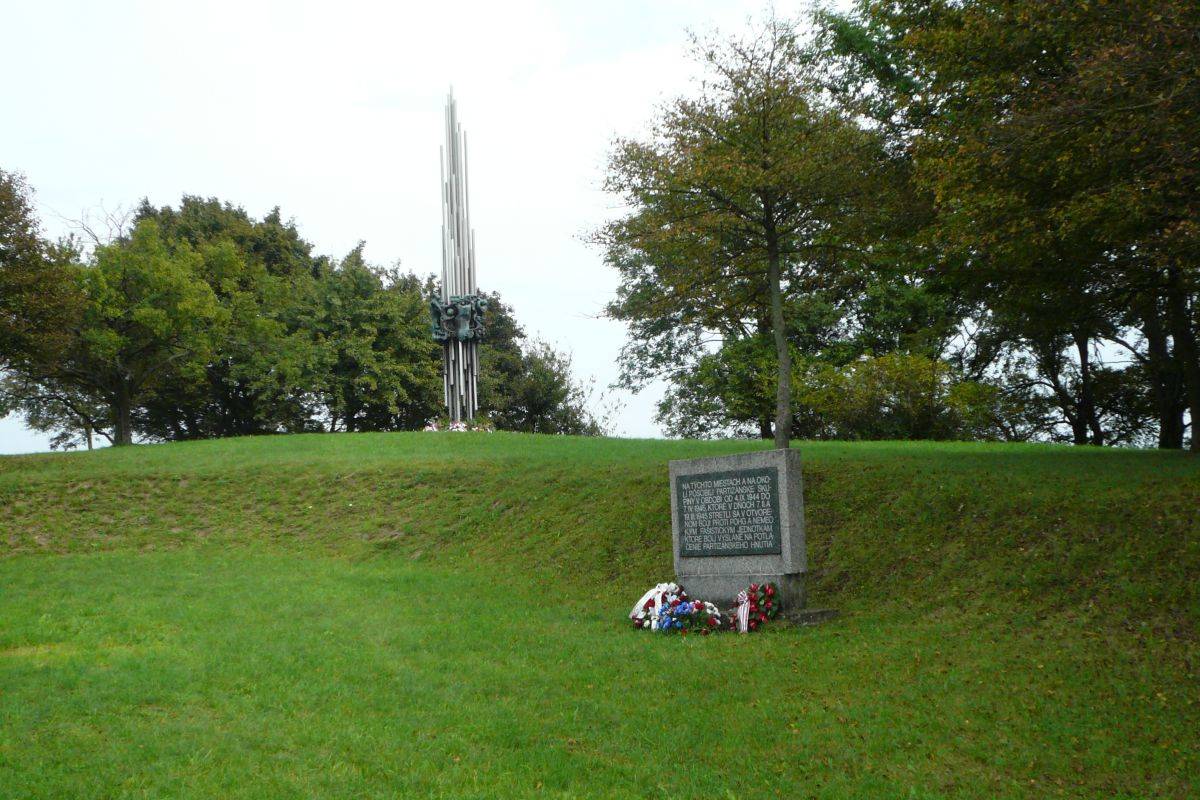 Pamätník SNP u Rehušov