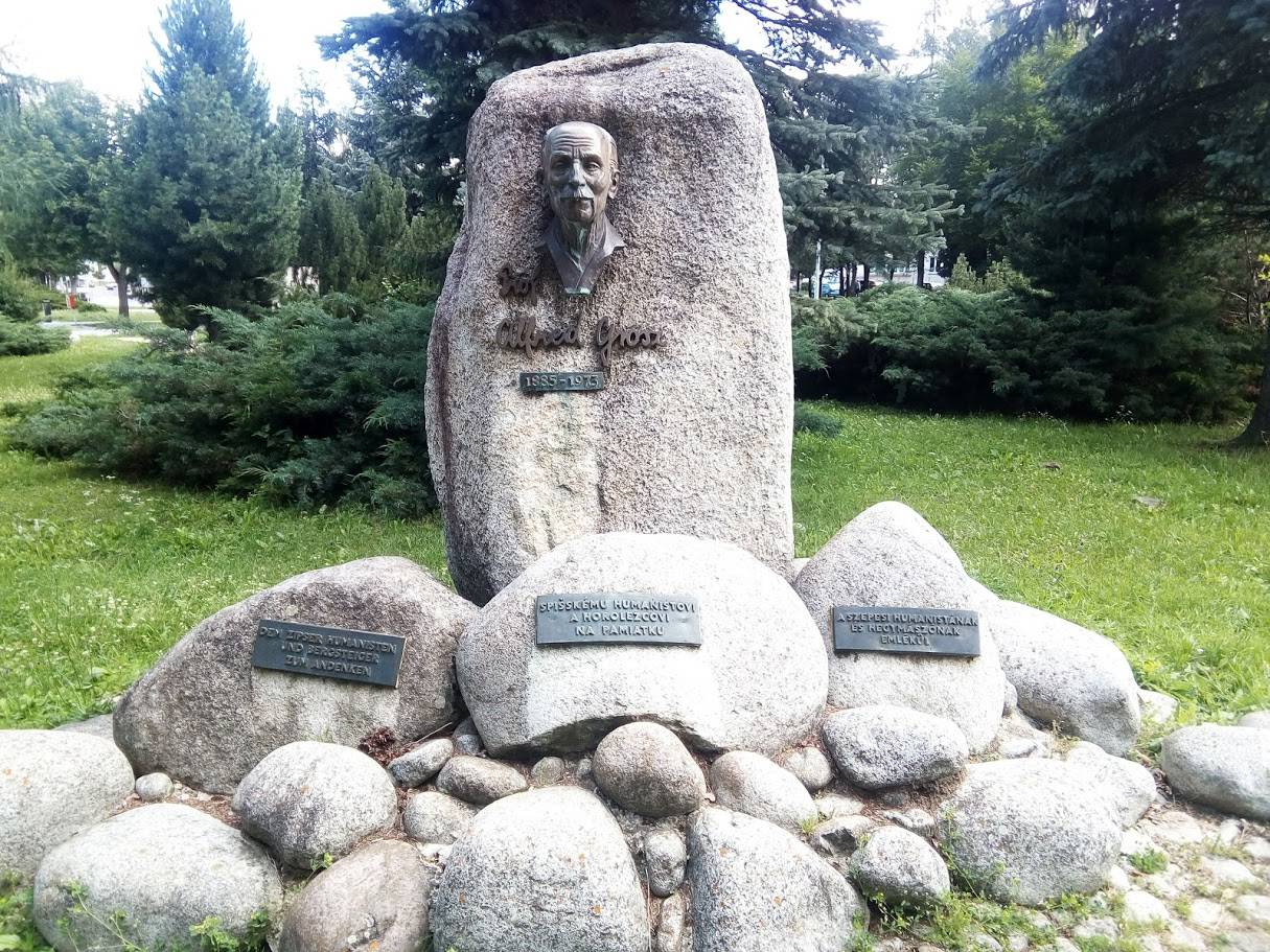 Pamätník Alfréda Grosza