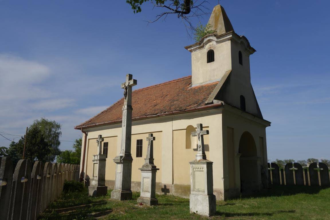 Kaplnka Navštívenia Panny Márie Pusté Úľany