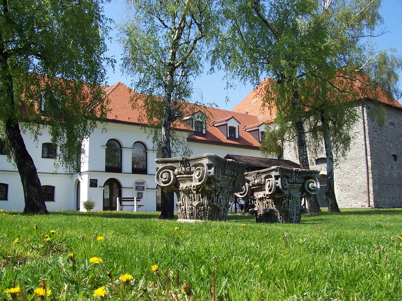 Tekovské múzeum