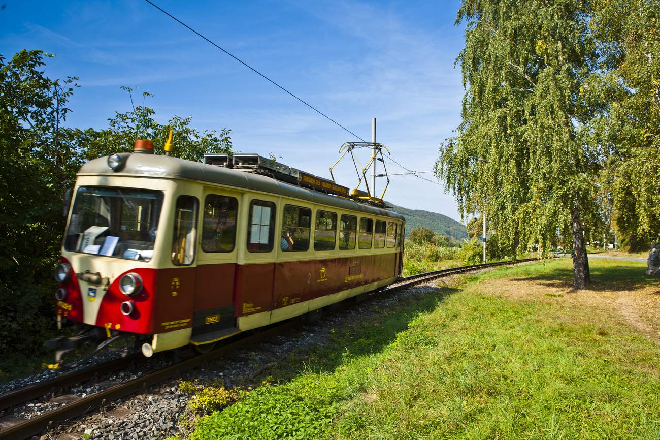 Trenčianska elektrická železnica